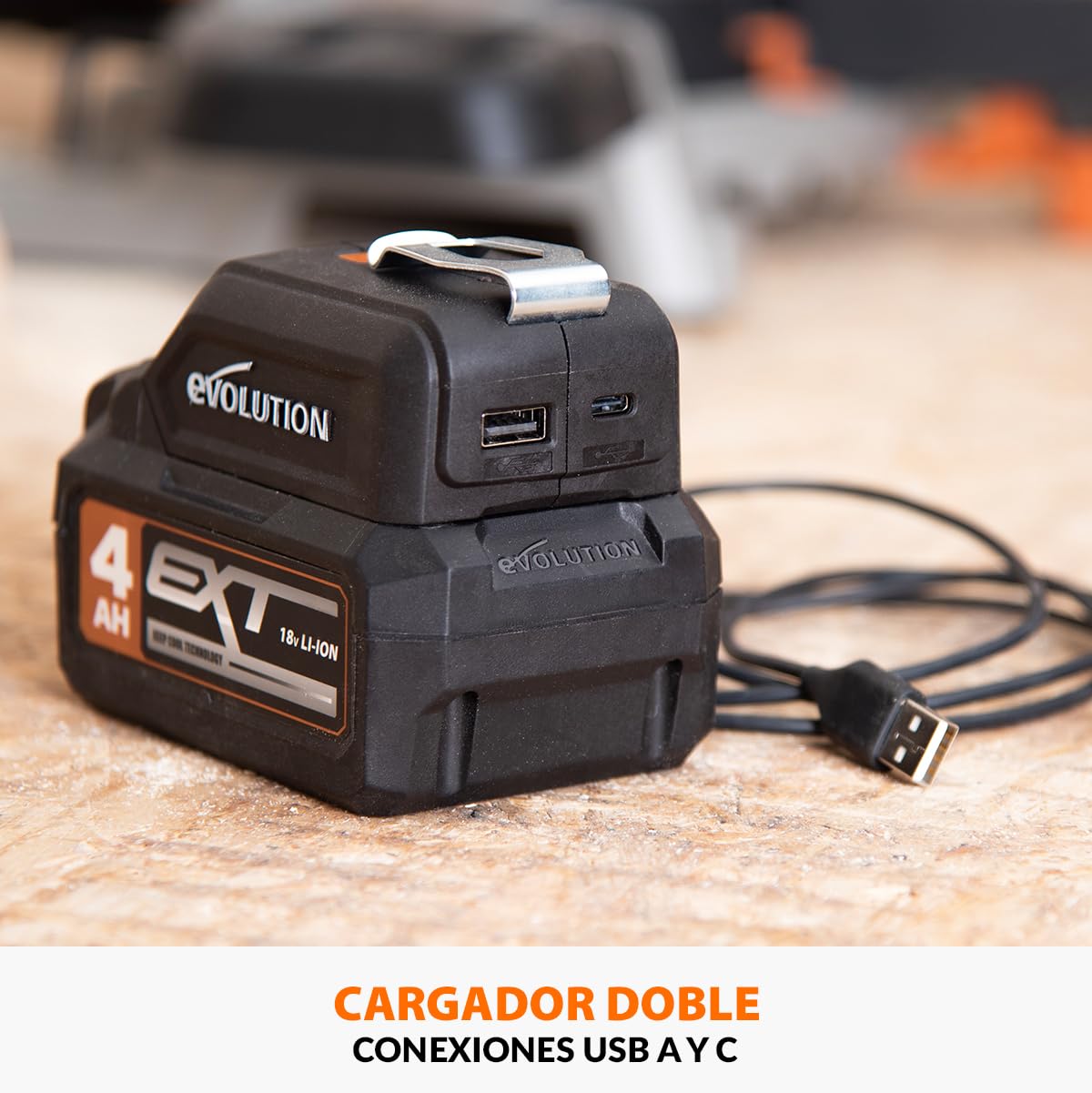 Evolution Cargador Inalámbrico USB A y C para Baterías EXT